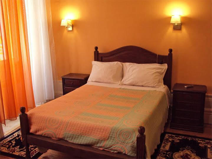 Lira Guest House B&B 포르투 외부 사진
